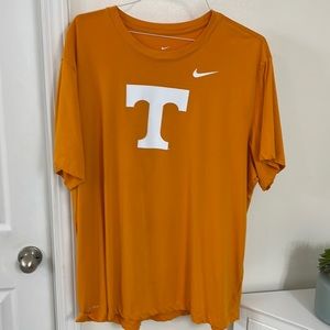 3XL Nike Dri-fit Tennessee Volunteers T-shirt in good condition